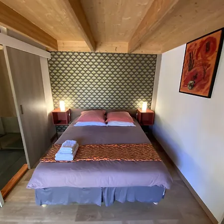 4 Bears Bed & Breakfast 4*
