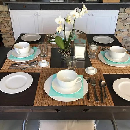 Couette-café 4 Bears Nîmes