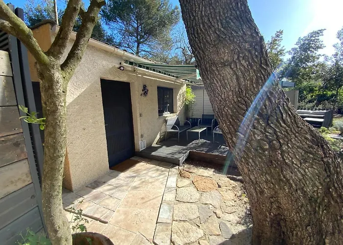 فندق مبيت وإفطار 4 Bears 3*