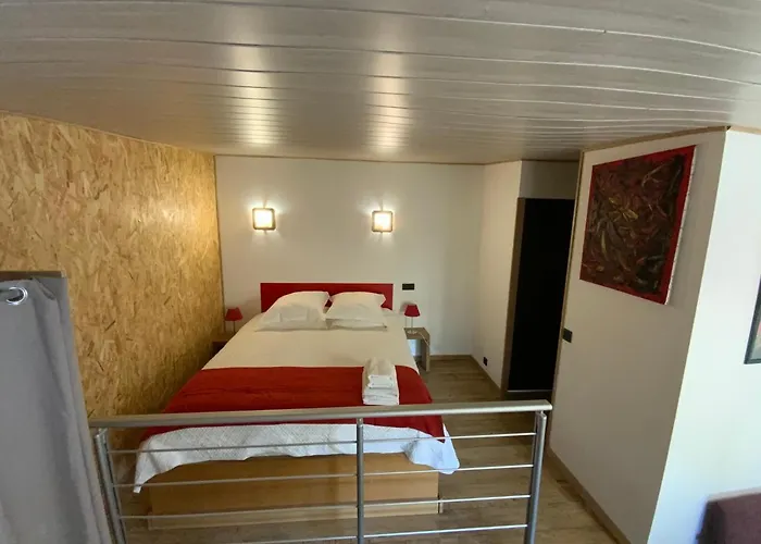 فندق مبيت وإفطار 4 Bears