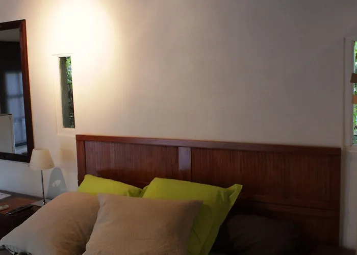 4 Bears فندق مبيت وإفطار 3*