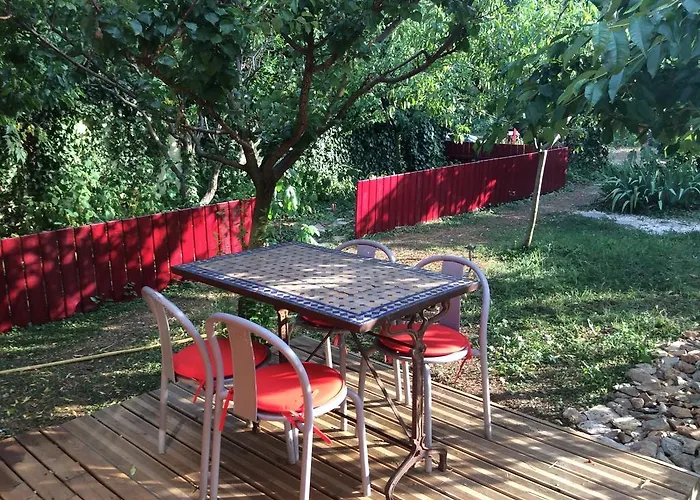 فندق مبيت وإفطار 4 Bears 3*